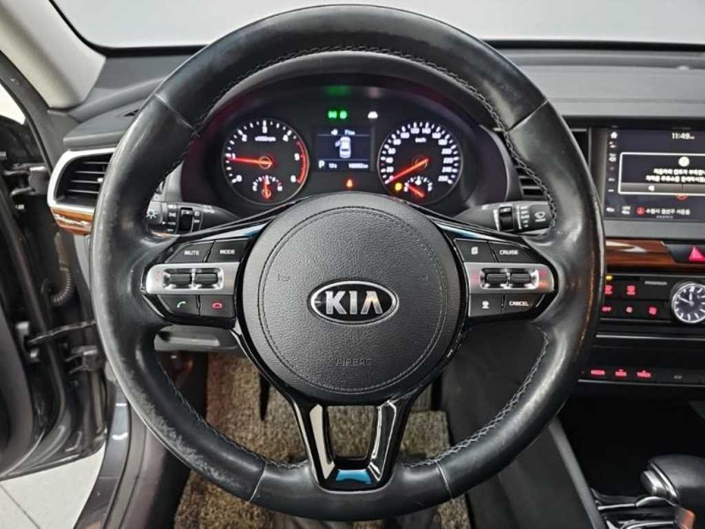 KIA K7 - Vista 7