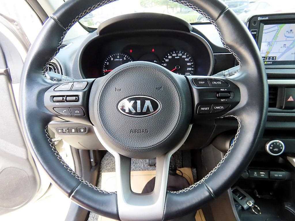 KIA Morning - Vista 8