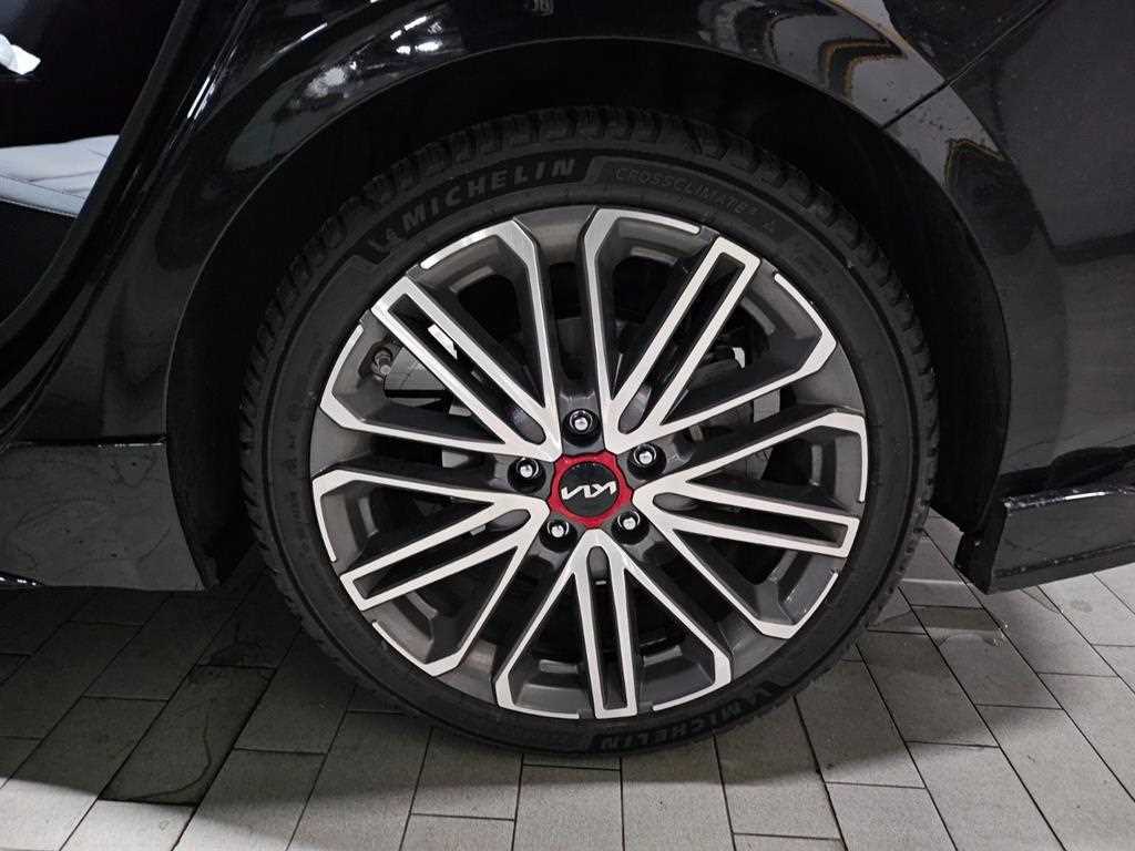 KIA K3 2024 Negro - Importación desde Corea - HF Imports Iquique - Foto 13