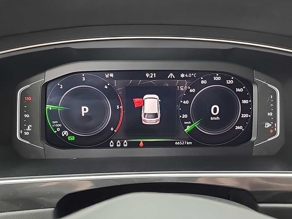 Volkswagen Tiguan - Vista 6