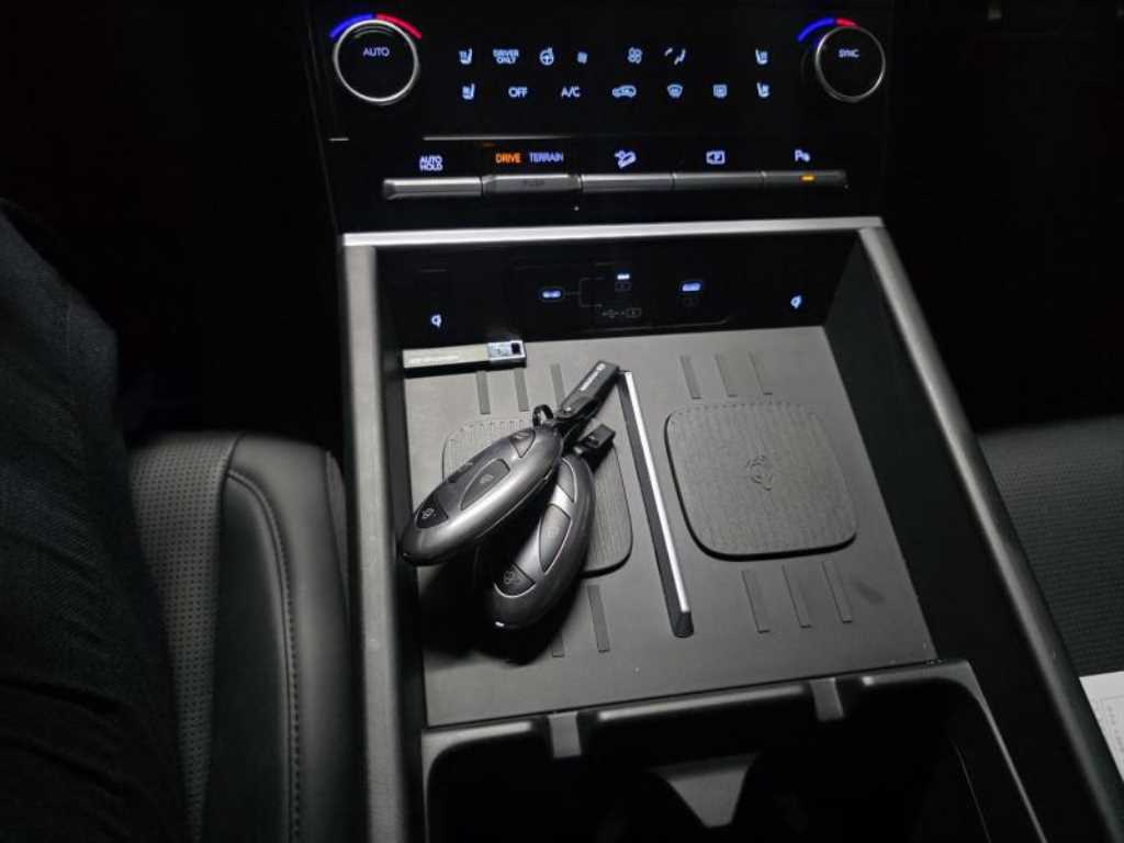 HYUNDAI Santa Fe 2025 Gris - Importación desde Corea - HF Imports Iquique - Foto 16