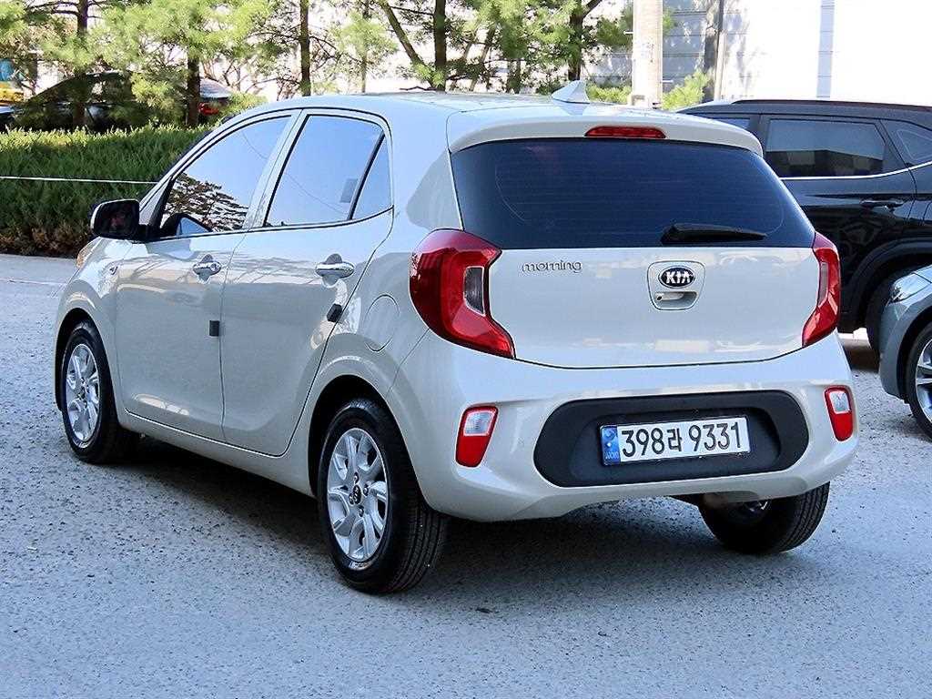 KIA Morning - Vista 3