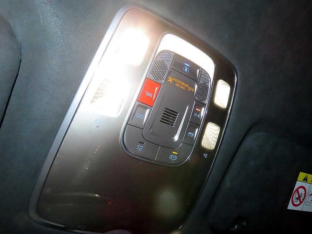 Genesis GV70 2022 Blanco - Importación desde Corea - HF Imports Iquique - Foto 14