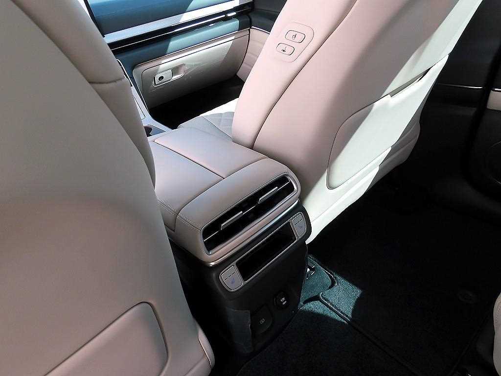 Genesis GV80 2025 Blanco - Importación desde Corea - HF Imports Iquique - Foto 16