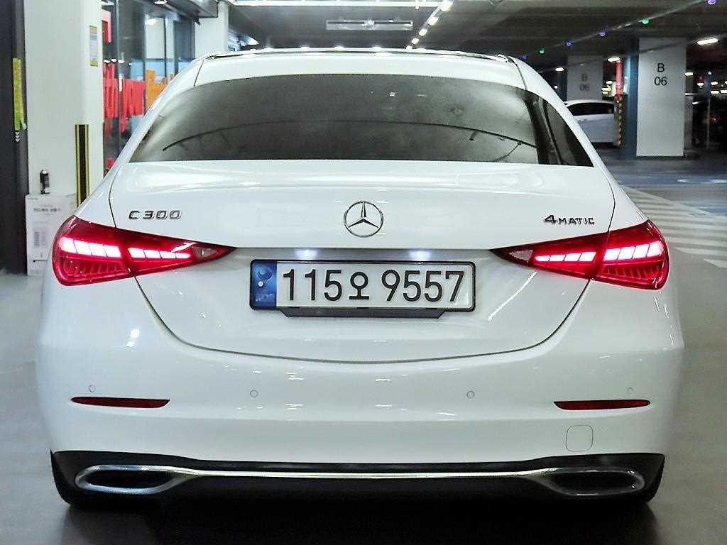 Mercedes Benz C Class - Vista 5
