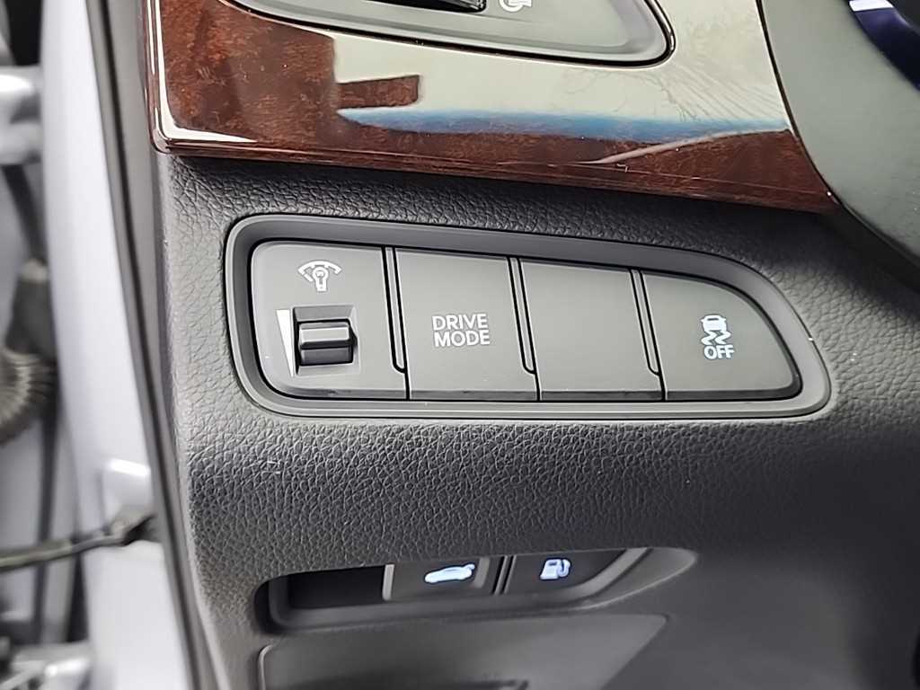 HYUNDAI Grandeur 2017 Plateado - Importación desde Corea - HF Imports Iquique - Foto 18