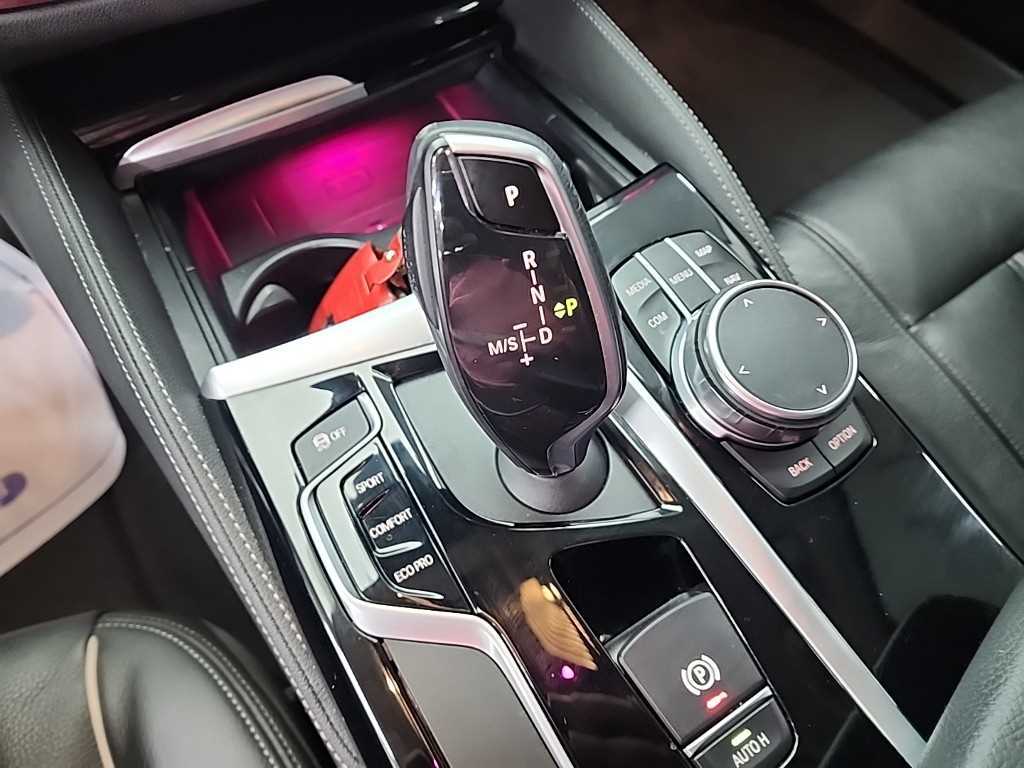 BMW 5 Series - Vista 8