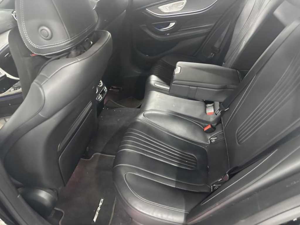 Mercedes Benz CLS Class - Vista 10