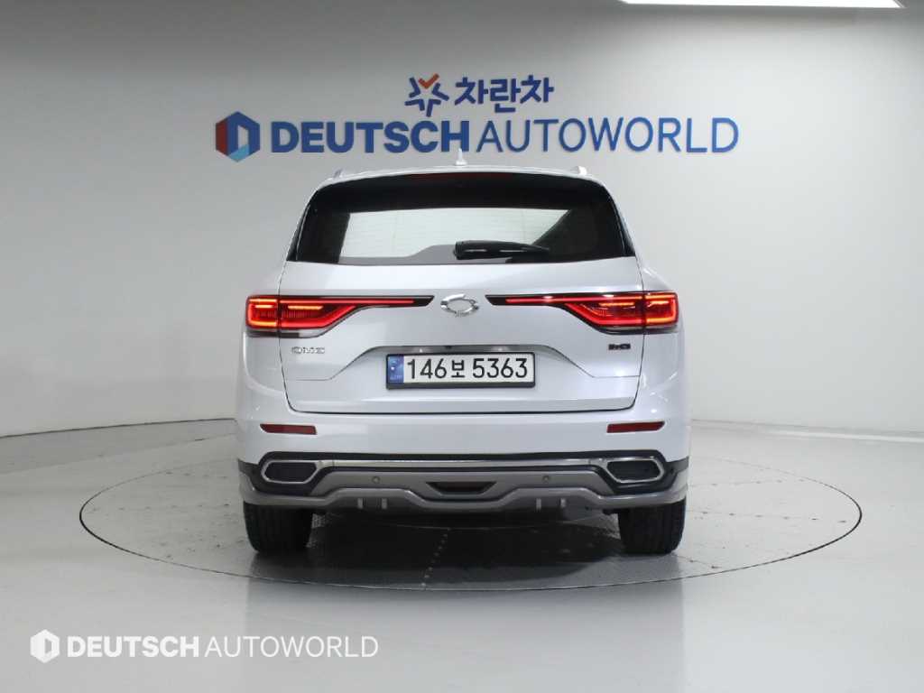 SAMSUNG QM6 - Vista 4