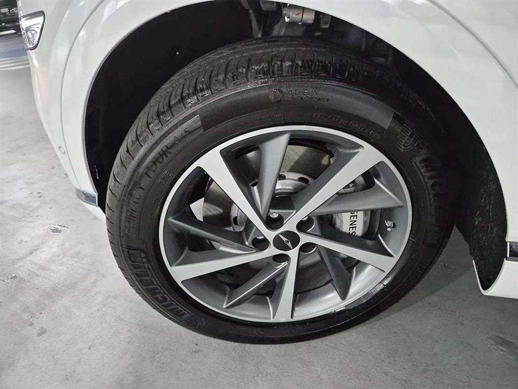 Genesis GV80 2024 Blanco - Importación desde Corea - HF Imports Iquique - Foto 20