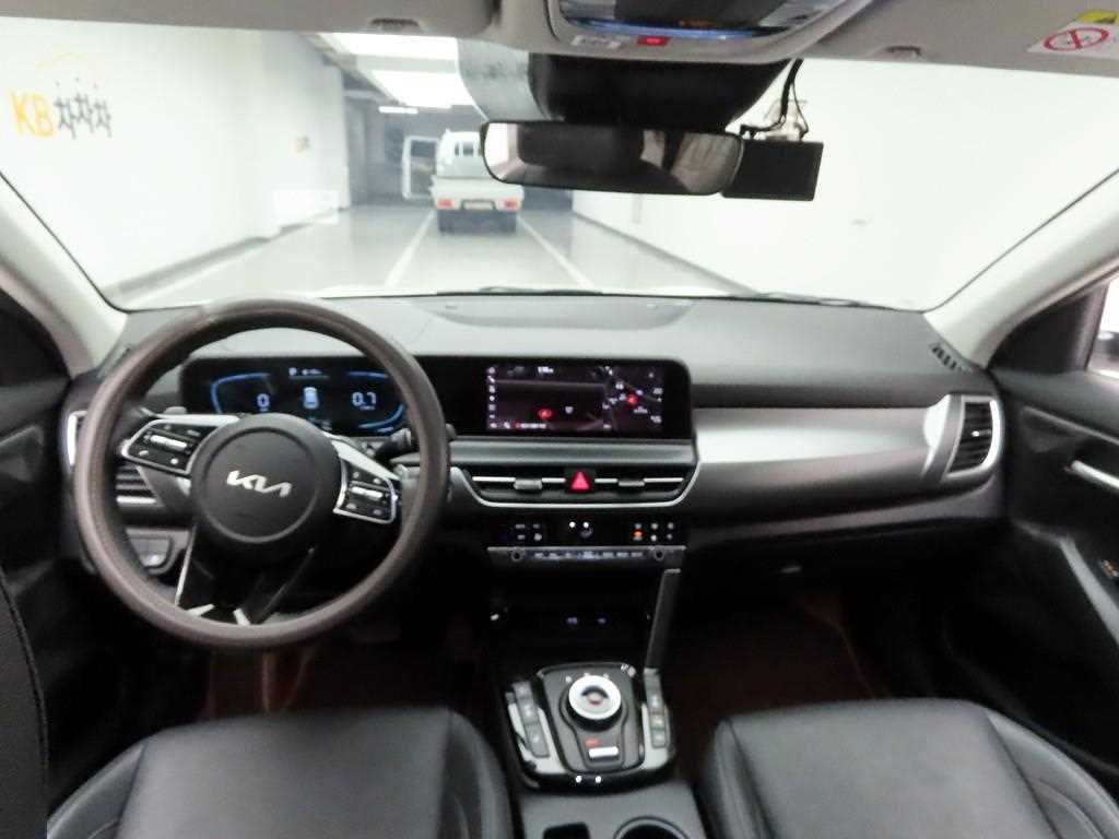 KIA Seltos - Vista 7