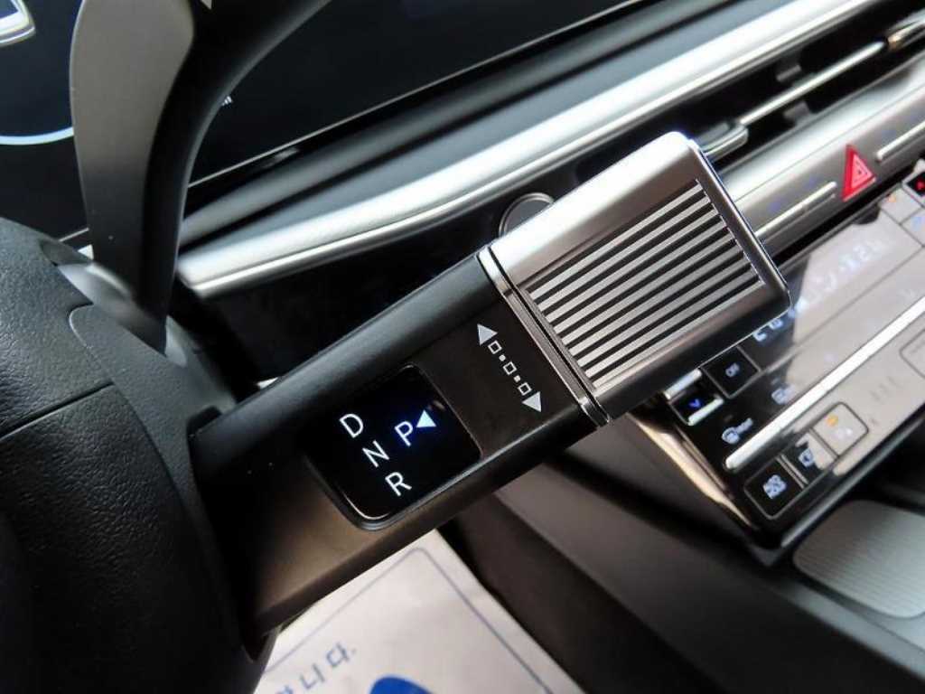 HYUNDAI Grandeur - Vista 10