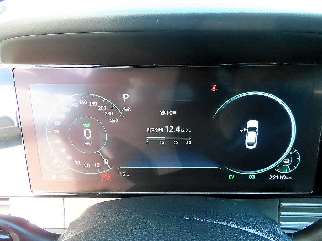 HYUNDAI Grandeur - Vista 9