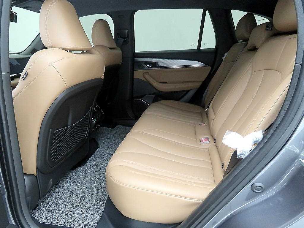 SAMSUNG Grand Koleos - Vista 9