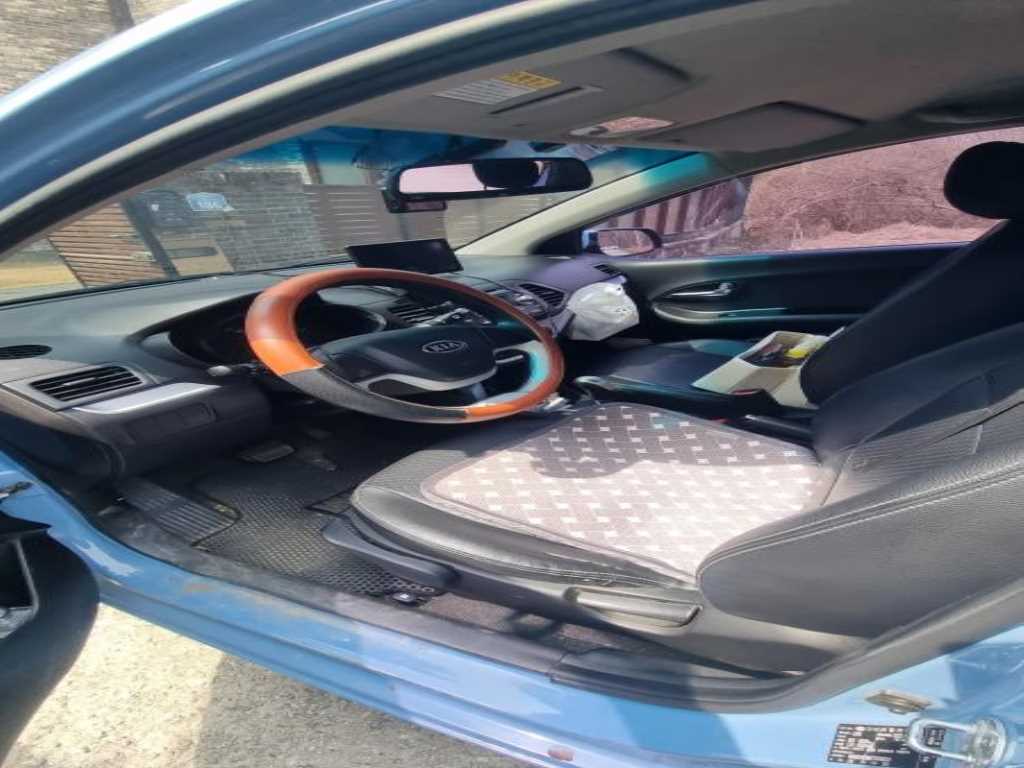 KIA Morning - Vista 4