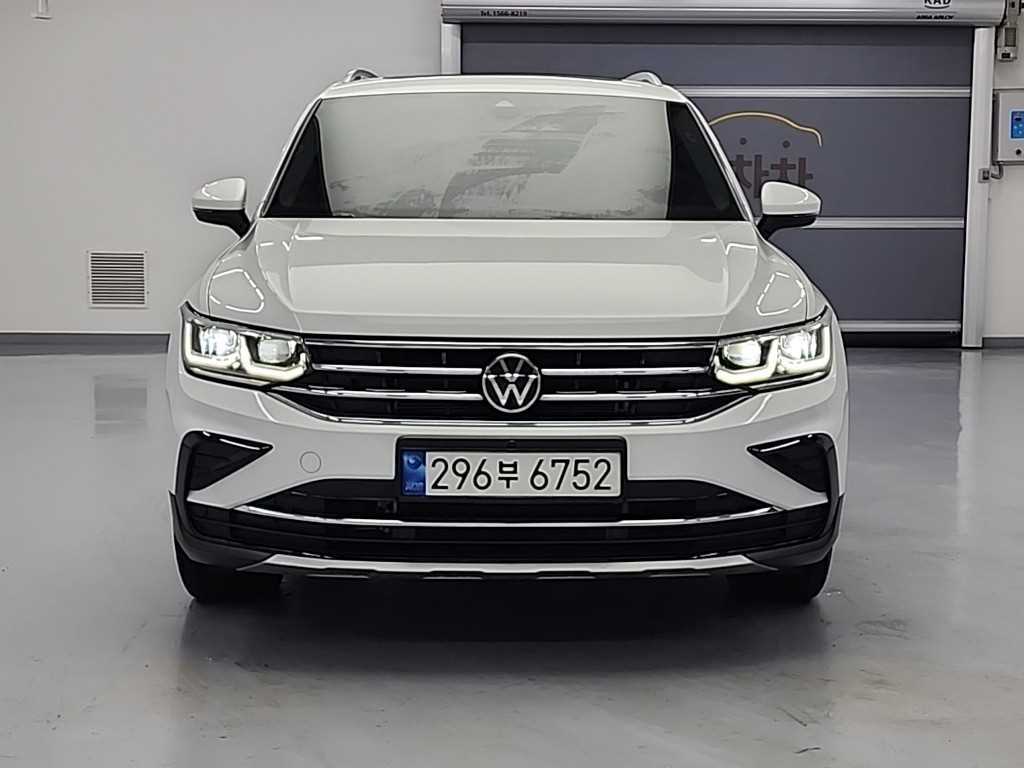 Volkswagen Tiguan - Vista 2