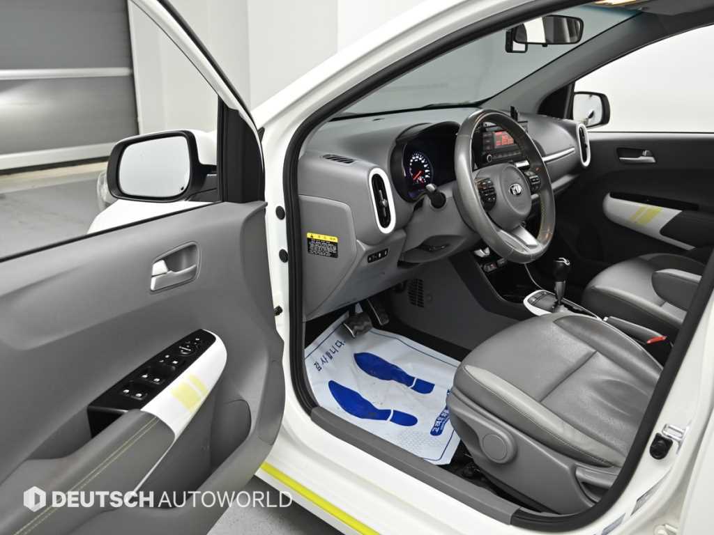 KIA Morning - Vista 11