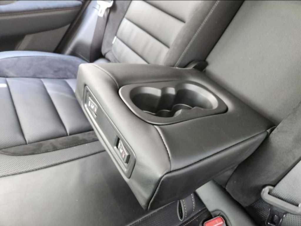 SAMSUNG QM6 - Vista 12