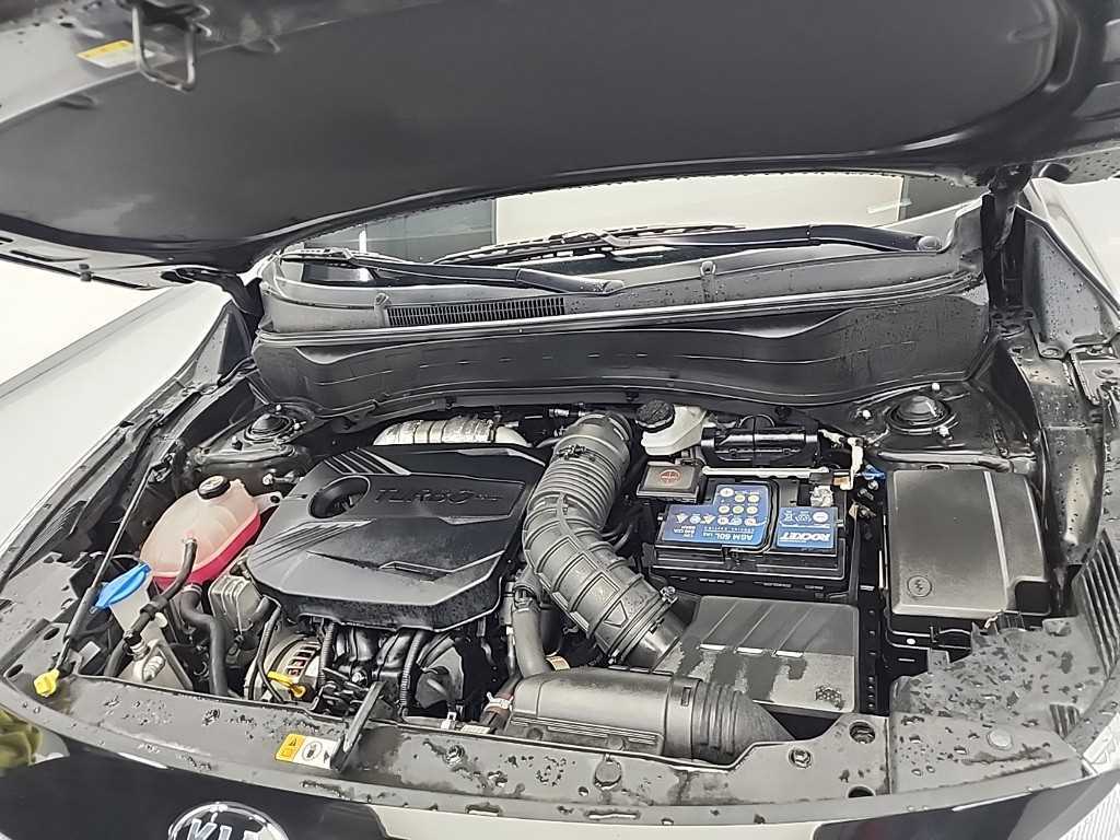 KIA Seltos - Vista 5