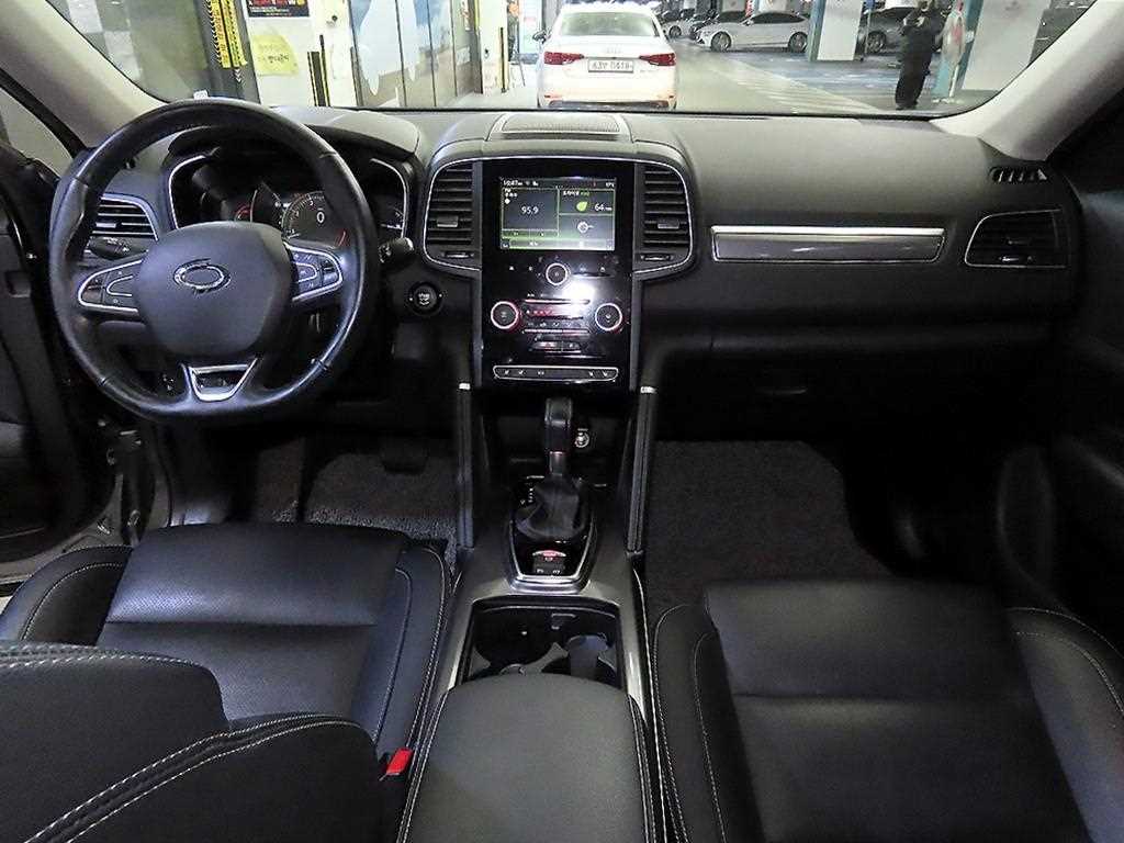 SAMSUNG QM6 - Vista 10