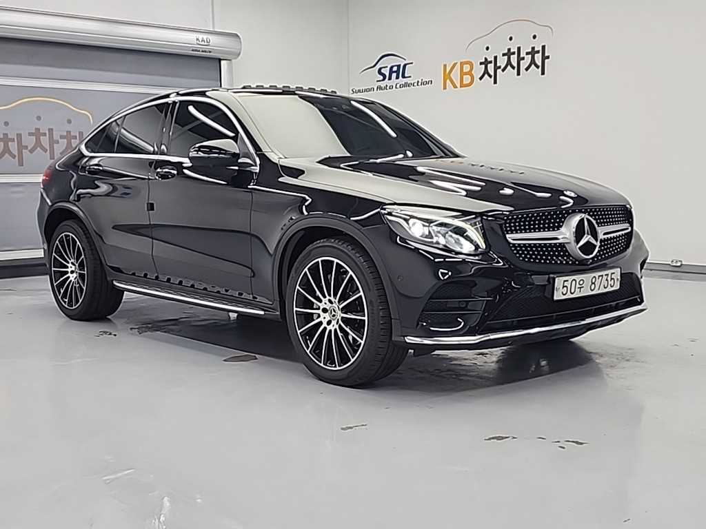 Mercedes Benz GLC Class - Vista 4