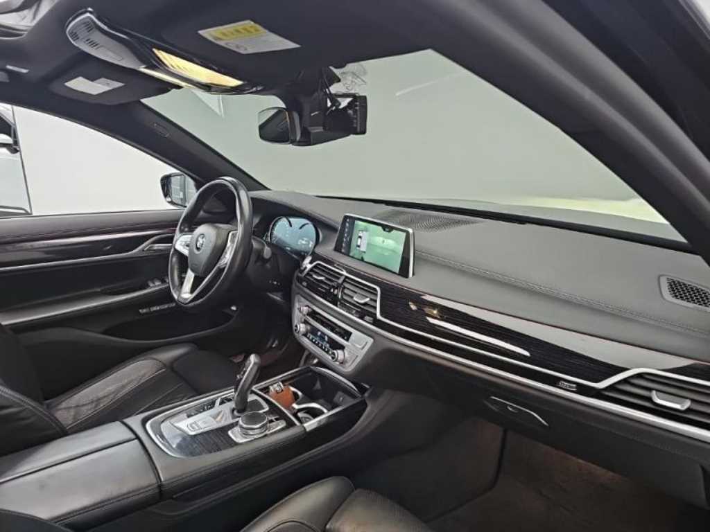 BMW 7 Series 2018 Negro - Importación desde Corea - HF Imports Iquique - Foto 18