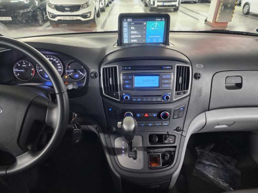 HYUNDAI Starex 2020 Blanco - Importación desde Corea - HF Imports Iquique - Foto 17