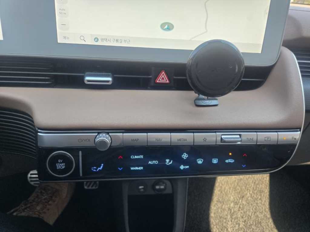 HYUNDAI Ioniq 5 - Vista 12