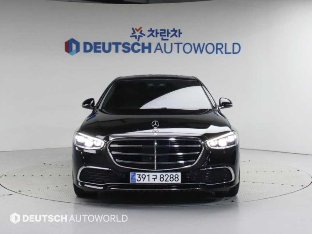 Mercedes Benz S Class - Vista 3