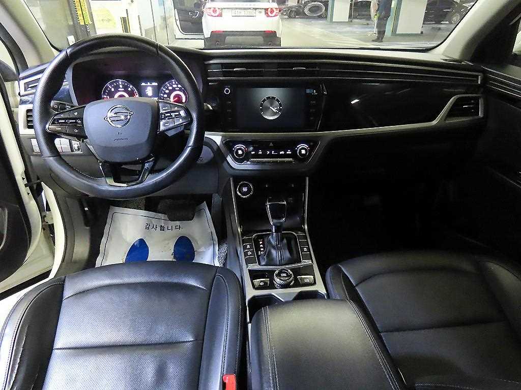 Ssangyong Korando - Vista 10