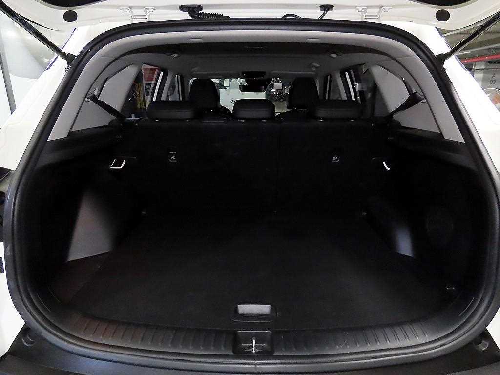 KIA Seltos 2020 Blanco - Importación desde Corea - HF Imports Iquique - Foto 17