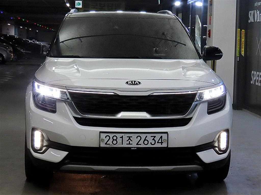 KIA Seltos - Vista 2
