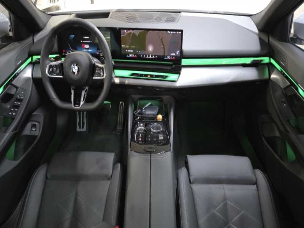 BMW 5 Series - Vista 4