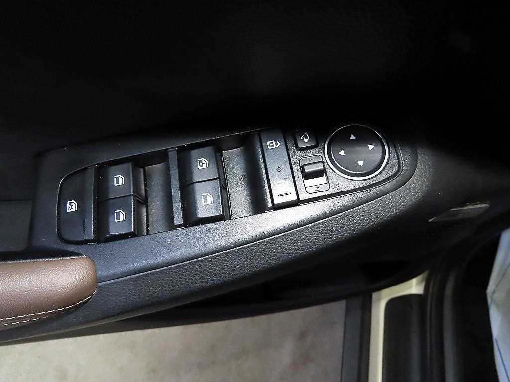 KIA Seltos 2020 Blanco - Importación desde Corea - HF Imports Iquique - Foto 13