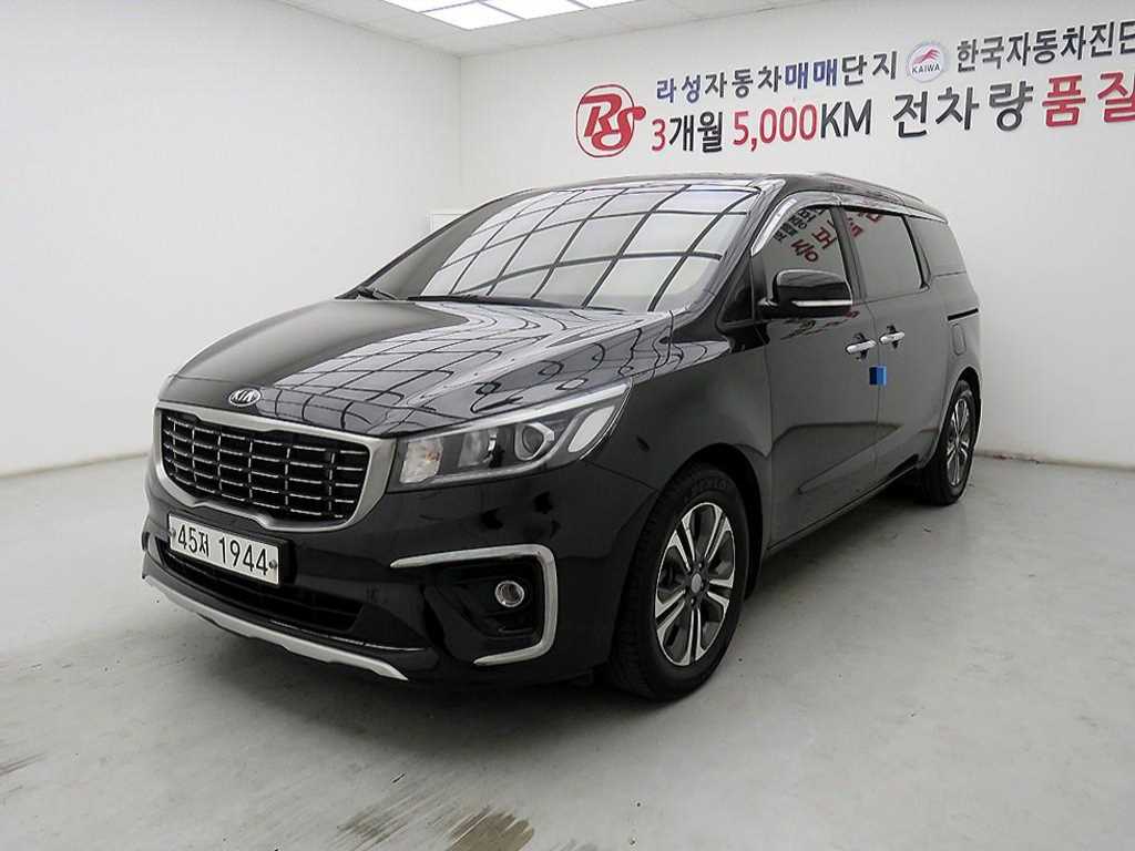 KIA Carnival - Vista 2