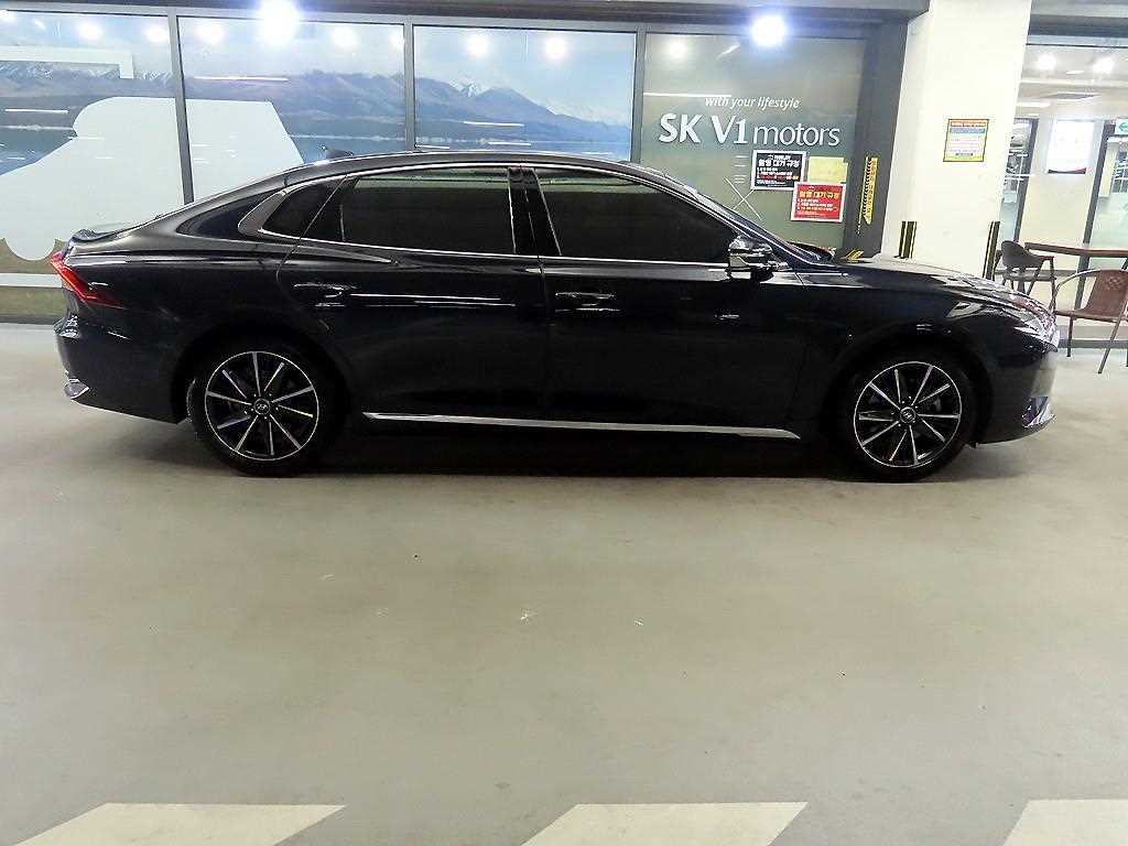 HYUNDAI Grandeur - Vista 3
