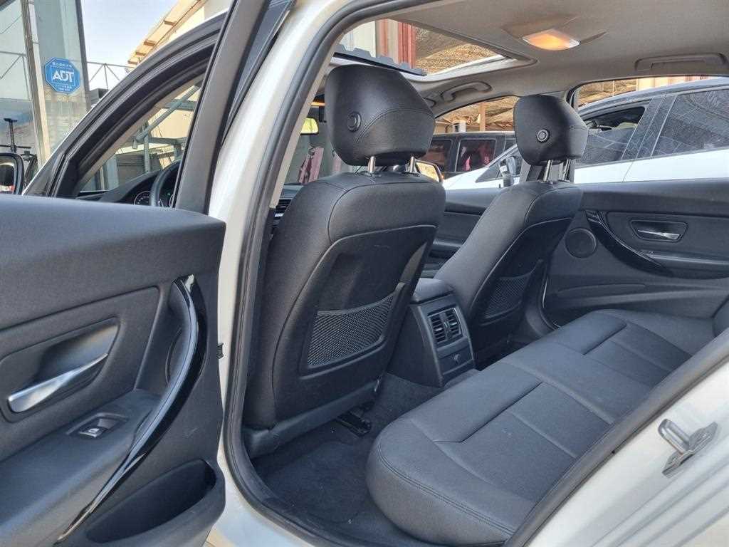 BMW 3 series - Vista 12