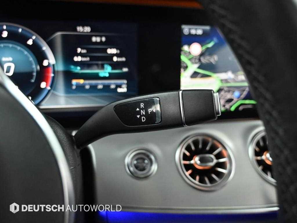 Mercedes Benz CLS Class - Vista 9