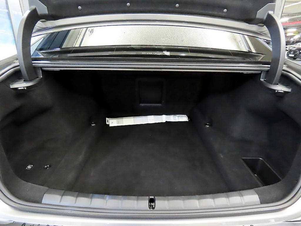 BMW 7 Series 2024 Negro - Importación desde Corea - HF Imports Iquique - Foto 16