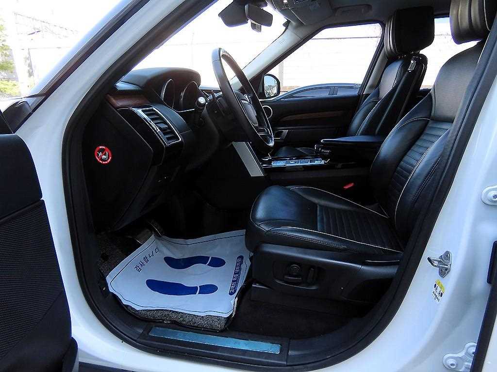 Land Rover Discovery - Vista 5