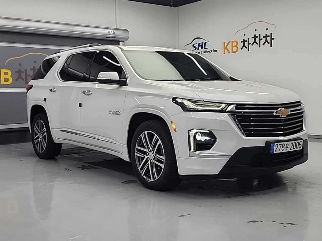 Chevrolet Travers - Vista 4