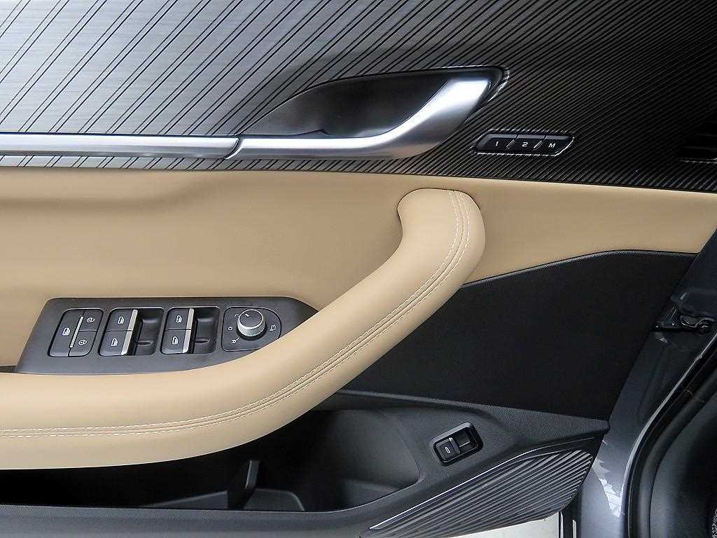 SAMSUNG Grand Koleos - Vista 12