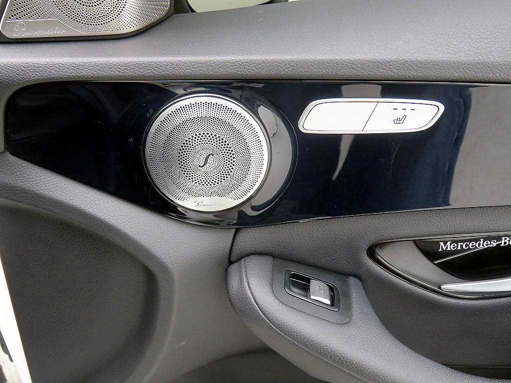 Mercedes Benz C Class - Vista 10