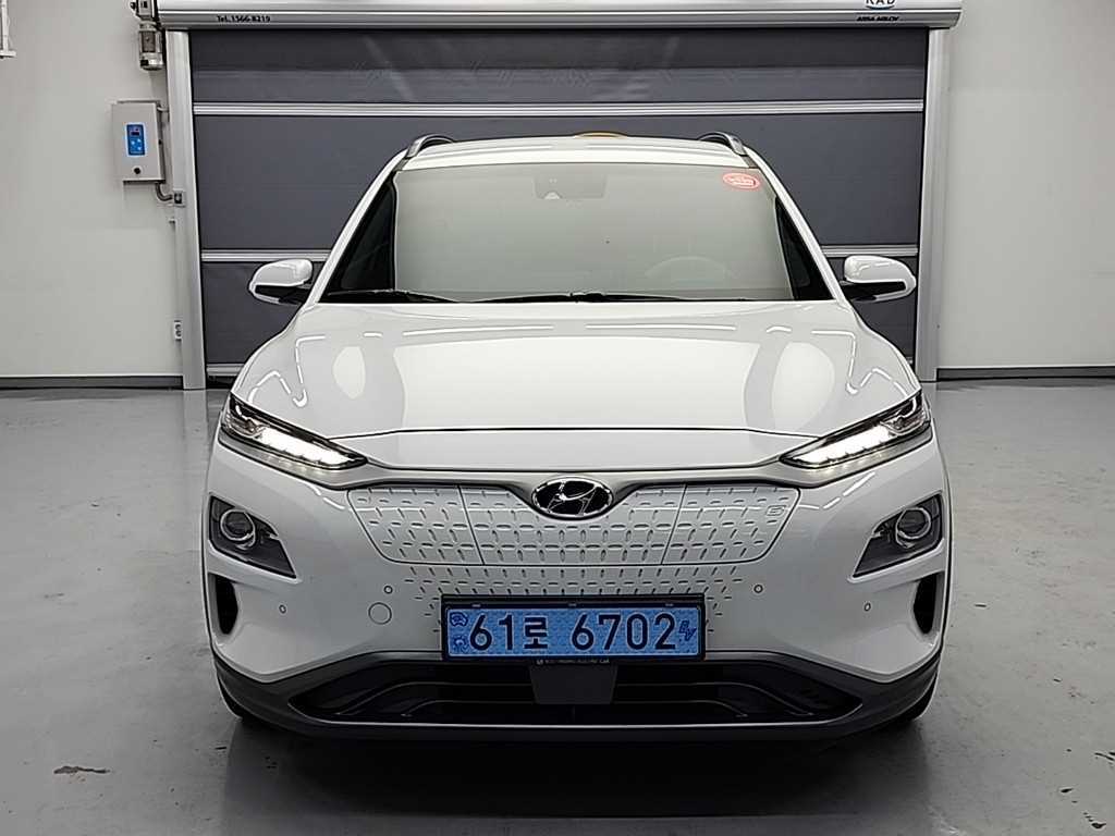 HYUNDAI Kona - Vista 2