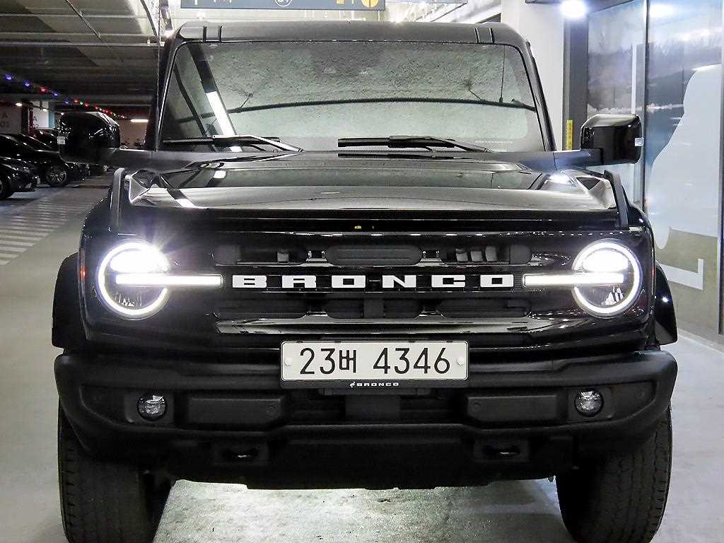 Ford Bronco - Vista 2