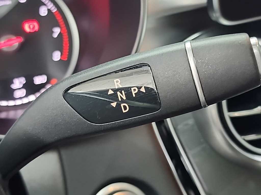 Mercedes Benz C Class - Vista 8