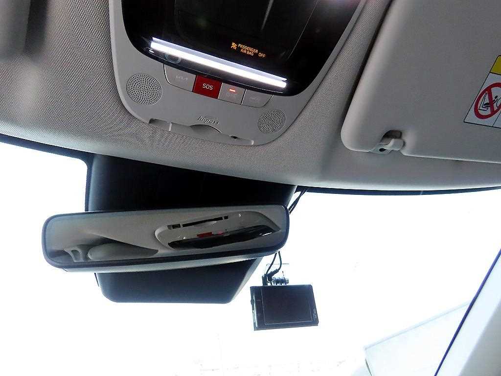 KIA EV6 2022 Blanco - Importación desde Corea - HF Imports Iquique - Foto 13