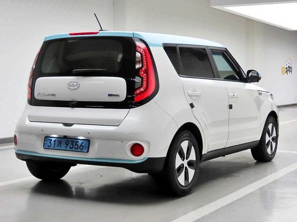 KIA Soul - Vista 4