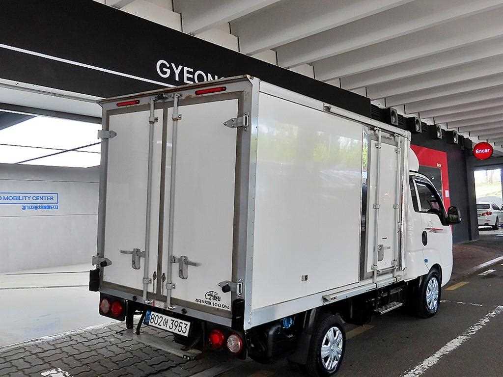 Small Truck Top_Refrigerator Top - Vista 4