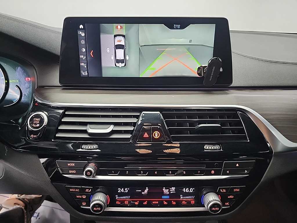 BMW 5 Series - Vista 10